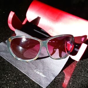 Cartier sunglasses 🕶 😎